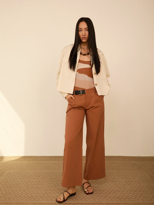 Cazadora con bordado en espalda