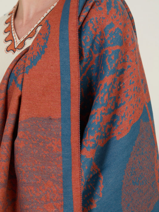 Pañuelo estampado azul y caldera